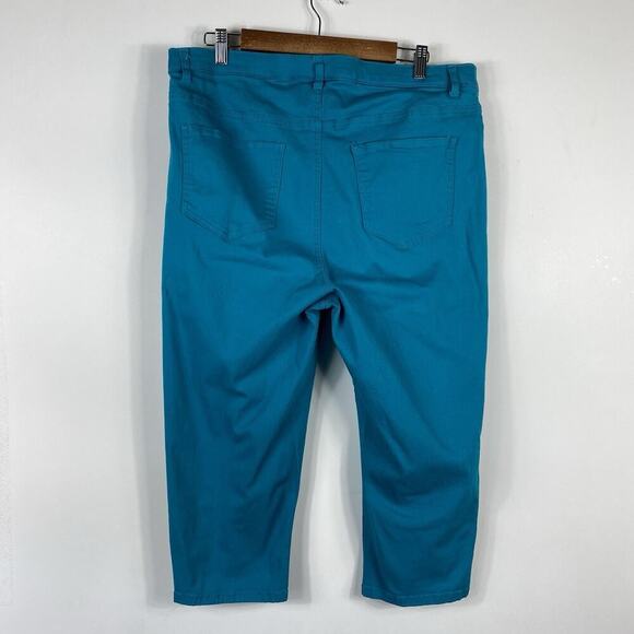 Catherines Plus Size 18 Capri Jeans Green Teal 5-Pocket - Picture 2 of 5
